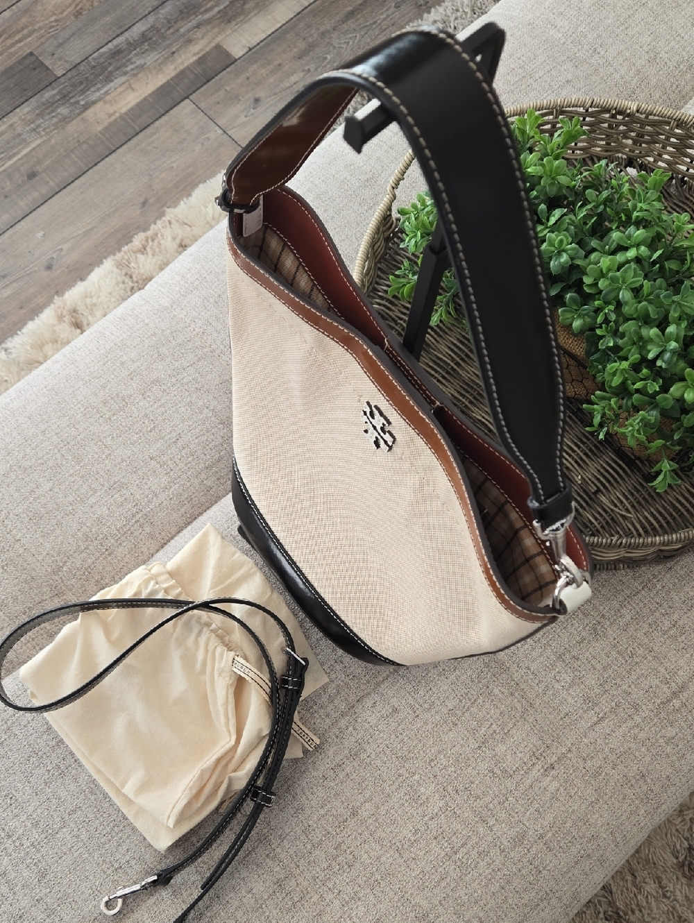 Tory Burch McGraw Canvas Bucket Bag with Black & Brown Trim - Picture 5 of 14